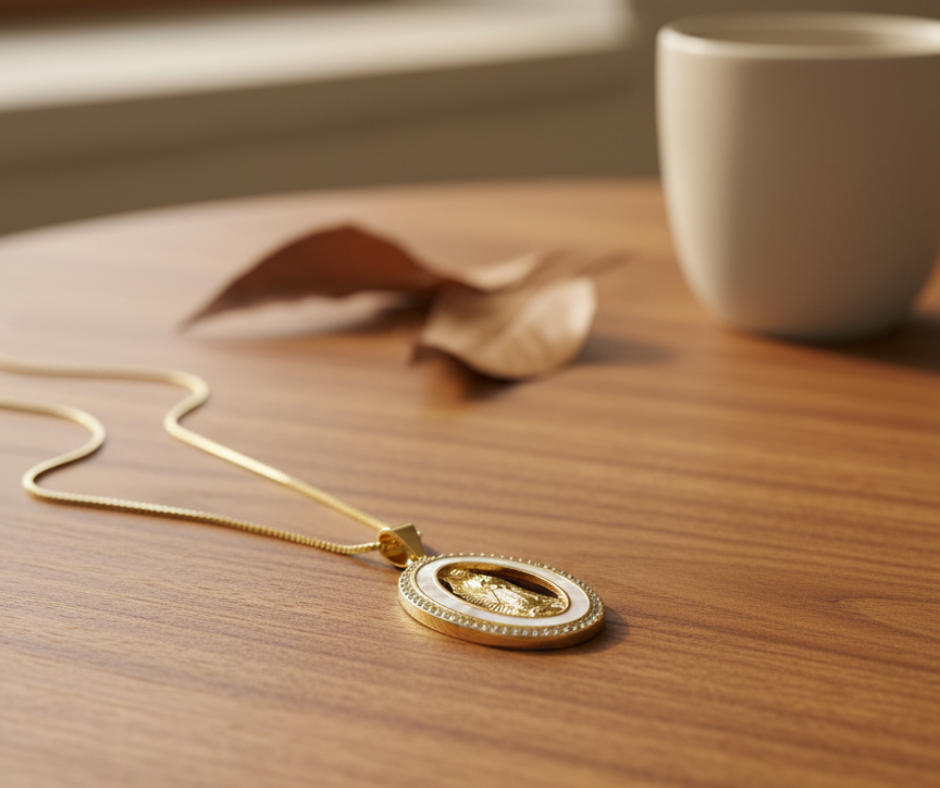 Medalla de fe elegante